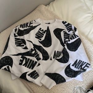 Nike Sweatshirt